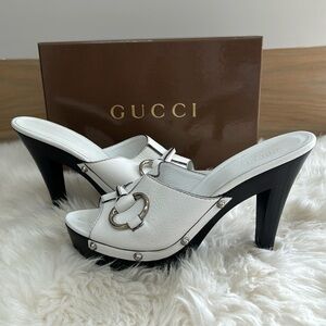 GUCCI size 9 platform